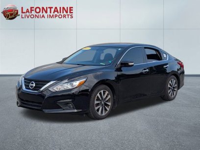 Used 2017 Nissan Altima 2.5 SV w/ Convenience Package