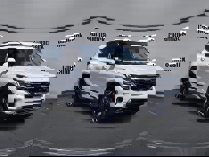 Certified 2024 Kia Seltos SX w/ SX Sunroof Package