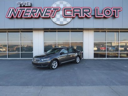 Used 2017 Ford Taurus SE