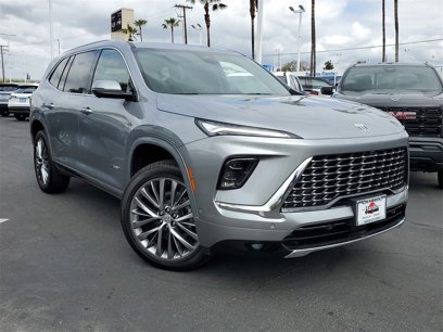 New 2025 Buick Enclave Avenir w/ Super Cruise Package