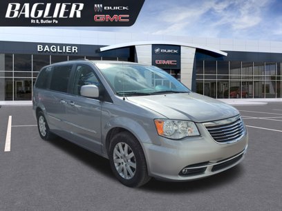 Used 2016 Chrysler Town & Country Touring w/ Driver Convenience Group