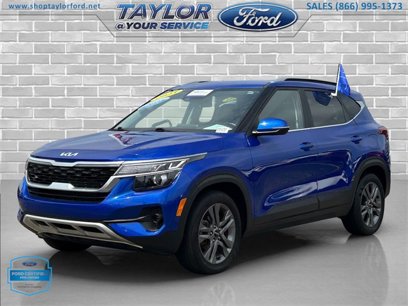 Used 2023 Kia Seltos S w/ Navigation Package