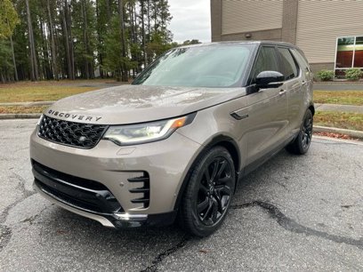 New 2025 Land Rover Discovery Dynamic SE