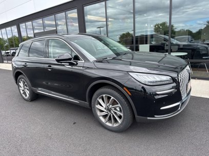 New 2025 Lincoln Corsair AWD w/ Equipment Group 101A