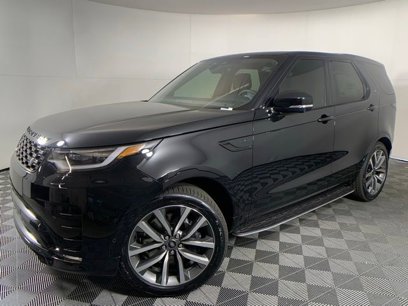 New 2025 Land Rover Discovery Dynamic SE