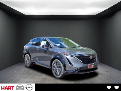 New 2025 Nissan Ariya FWD