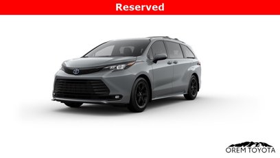 New 2025 Toyota Sienna XLE Woodland Edition