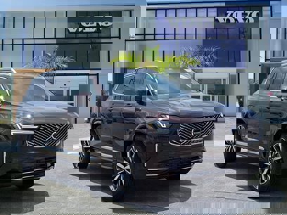 New 2025 Volvo XC90 T8 Core w/ Protection Package