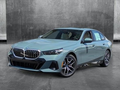 New 2025 BMW i5 eDrive40i w/ M Sport Package