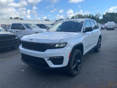 New 2025 Jeep Grand Cherokee Limited w/ Luxury Tech Group II