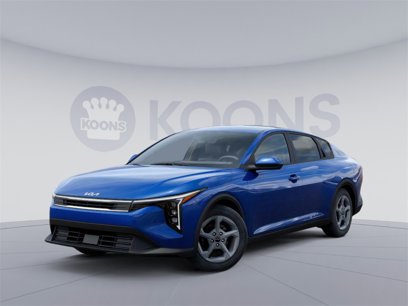 New 2025 Kia K4 LXS