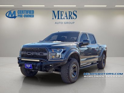Used 2017 Ford F150 Raptor w/ Equipment Group 802A Luxury