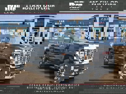 New 2025 GMC Sierra 2500 Denali w/ Denali Reserve Package
