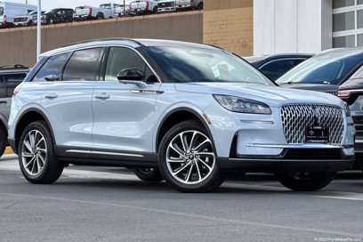 New 2025 Lincoln Corsair AWD w/ Equipment Group 101A