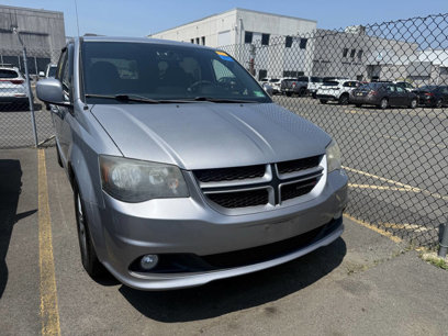 Used 2014 Dodge Grand Caravan R/T w/ Driver Convenience Group
