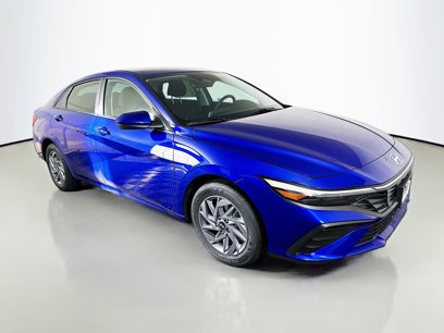 New 2025 Hyundai Elantra Blue