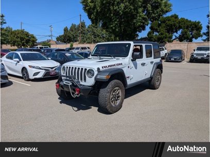 Used 2018 Jeep Wrangler Unlimited Rubicon w/ Steel Bumper Group