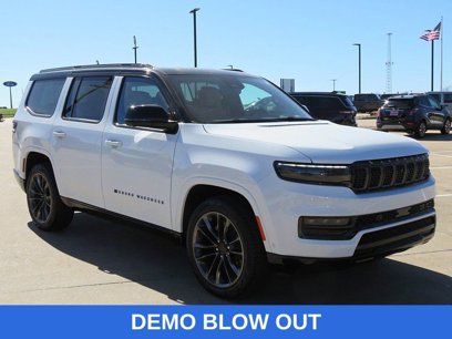 New 2025 Jeep Grand Wagoneer Series III w/ Rear Seat Video Group 1