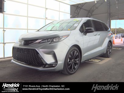 Used 2022 Toyota Sienna XSE