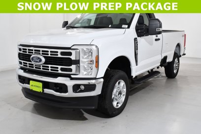 New 2025 Ford F350 XLT w/ Snow Plow Prep Package