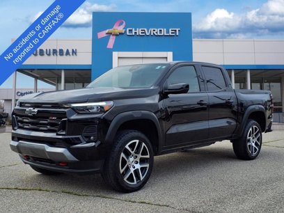 Used 2023 Chevrolet Colorado Z71 w/ Z71 Convenience Package 2