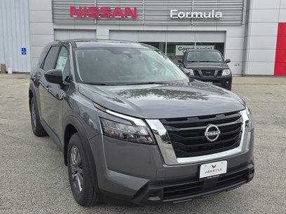 New 2025 Nissan Pathfinder S
