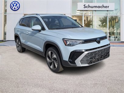 New 2025 Volkswagen Taos SE
