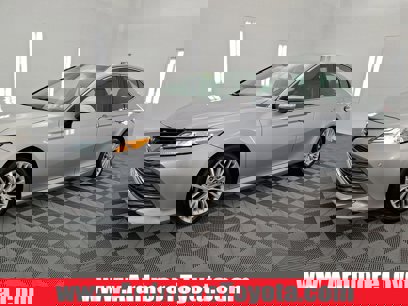 Used 2018 Toyota Camry XLE