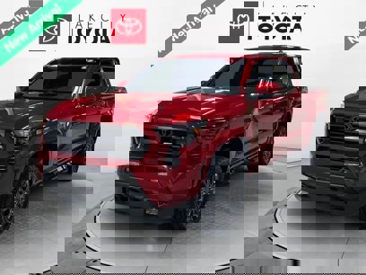New 2025 Toyota Tacoma SR5