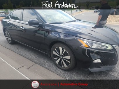 Used 2022 Nissan Altima 2.5 SV