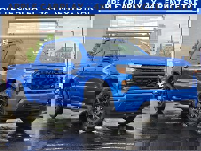 New 2025 Chevrolet Silverado 1500 Custom w/ Turbomax Blackout Package