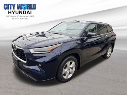 Used 2021 Toyota Highlander LE