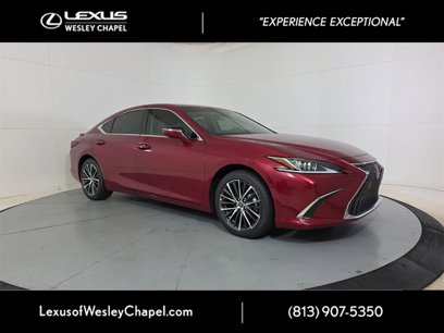 New 2025 Lexus ES 300h w/ Premium Package