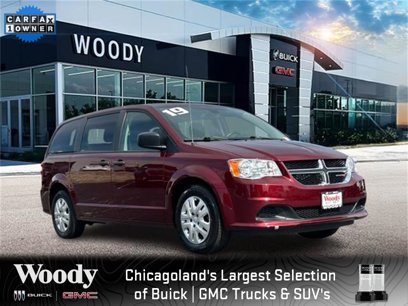 Used 2019 Dodge Grand Caravan SE w/ UConnect Hands-Free Group