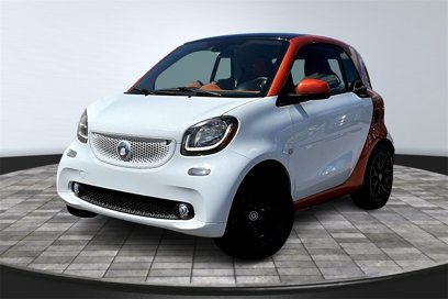 Used 2016 smart fortwo passion