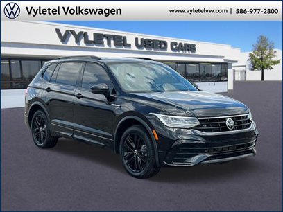 Used 2022 Volkswagen Tiguan SE R-Line
