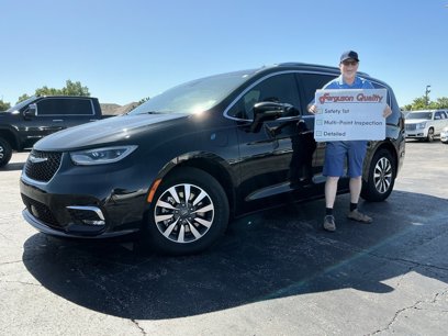 Used 2021 Chrysler Pacifica Touring-L