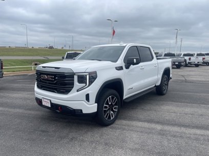 Used 2024 GMC Sierra 1500 AT4 w/ Technology Package