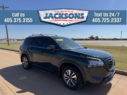 Used 2023 Nissan Pathfinder SL w/ Black Appearance Package