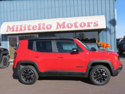 Used 2023 Jeep Renegade Trailhawk w/ Trailhawk Elite Group