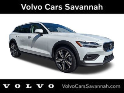 Certified 2024 Volvo V60 B5 Cross Country Plus