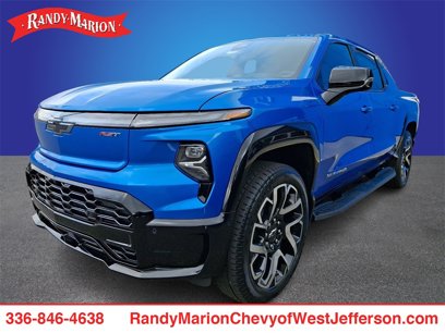 New 2025 Chevrolet Silverado EV RST
