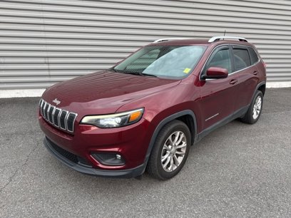 Used 2019 Jeep Cherokee Latitude w/ Popular Appearance Group