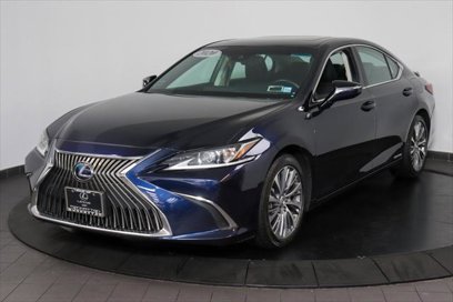 Certified 2020 Lexus ES 300h w/ Premium Package