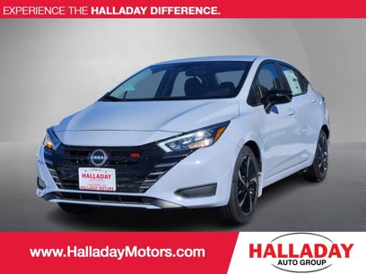 New 2025 Nissan Versa SR w/ Trunk Package