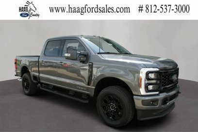 New 2025 Ford F350 Lariat w/ Black Appearance Package