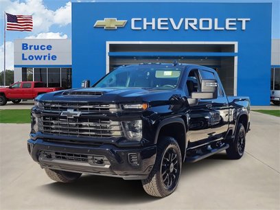 Used 2025 Chevrolet Silverado 2500 Custom w/ Custom Value Package