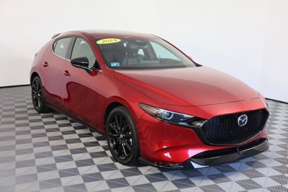 Used 2024 MAZDA MAZDA3 Hatchback w/Premium Plus Pkg