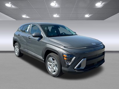 New 2025 Hyundai Kona SE