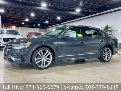 Used 2017 Volkswagen Passat 1.8T R-Line